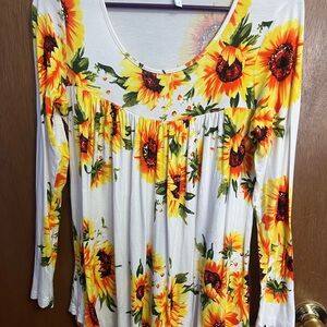 Floral Sunflower Print Women's Top